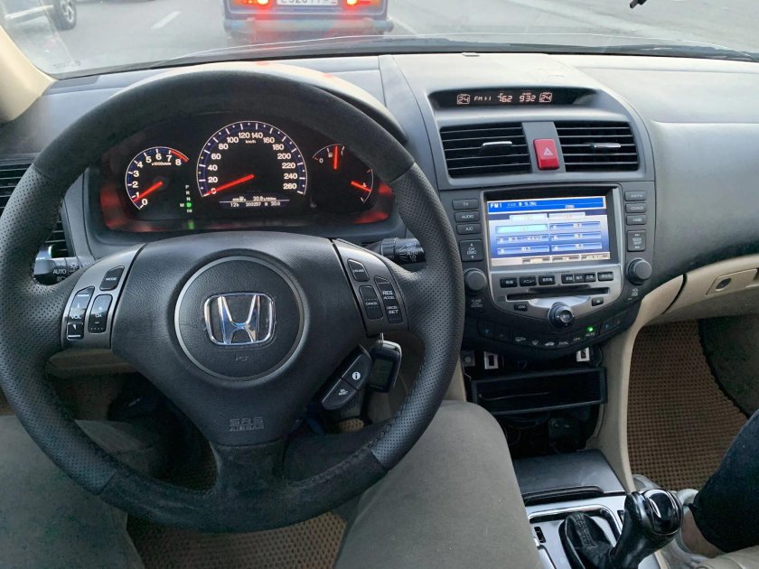Honda Accord 2006 салон