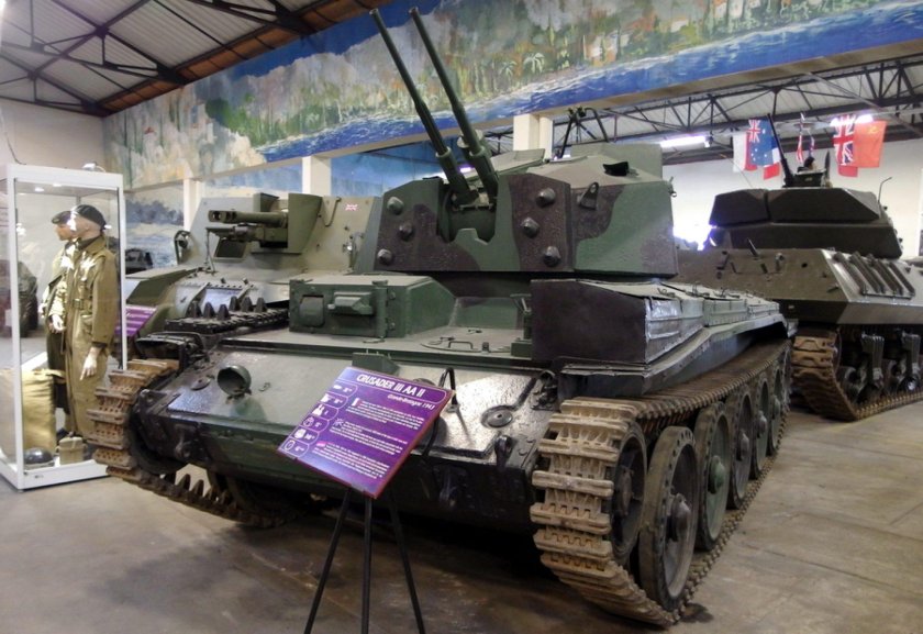 Танковый музей в Сомюре