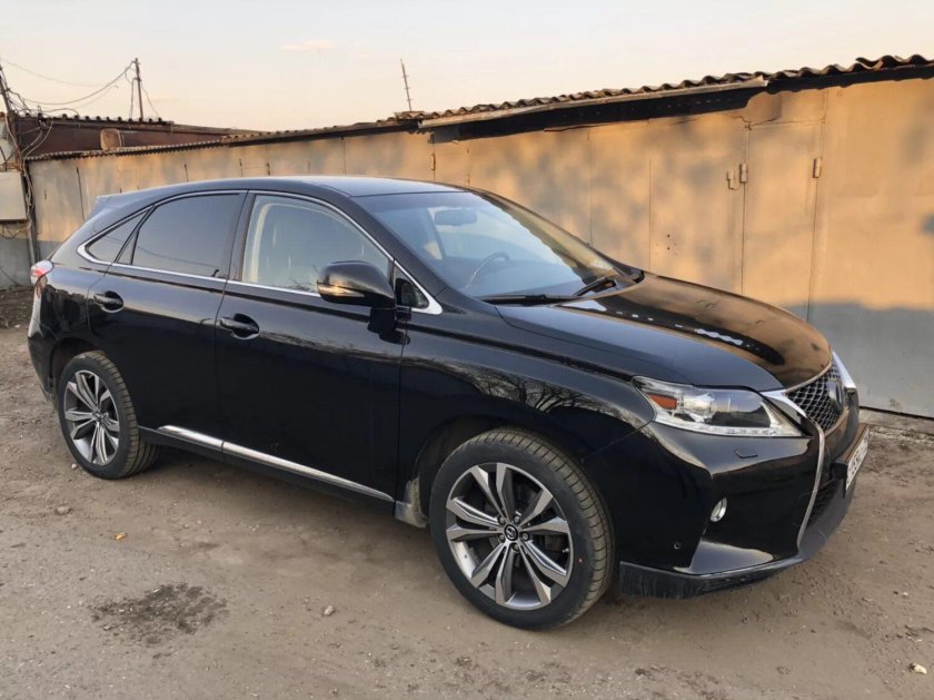 Lexus RX r20