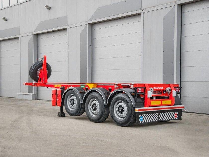 Полуприцеп танк контейнеровоз