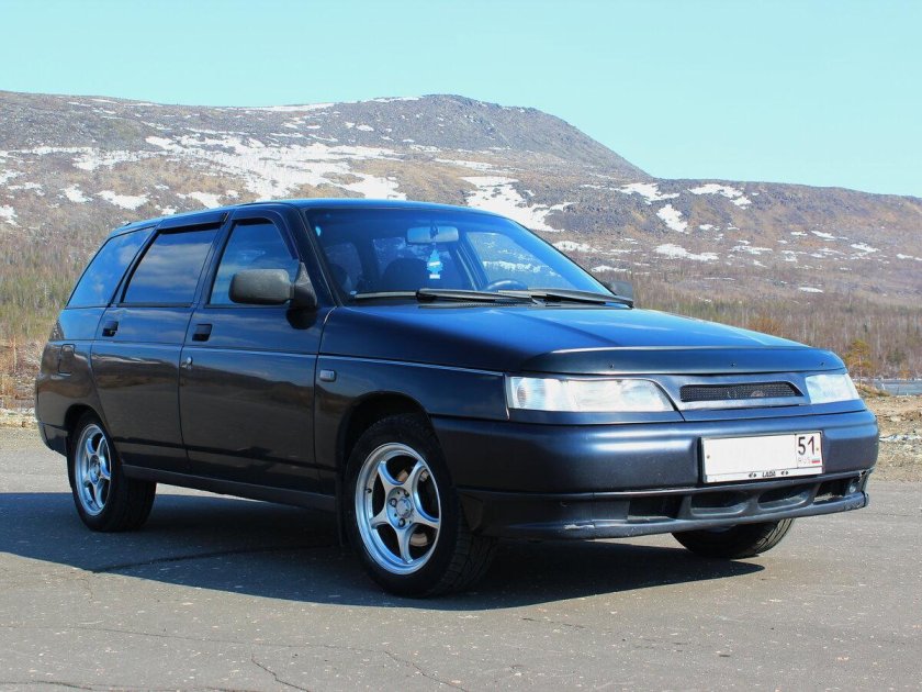 Lada (ВАЗ) 2111