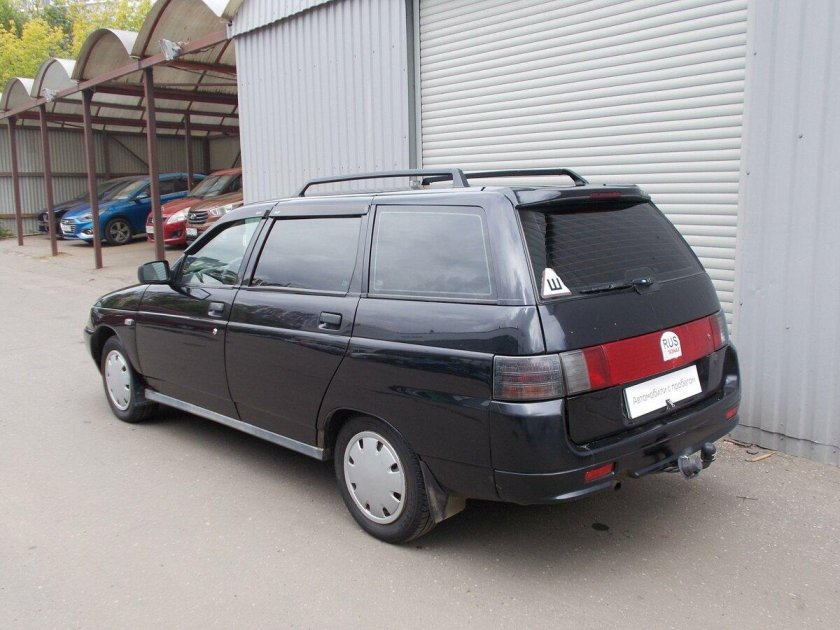 ВАЗ 2111 черная