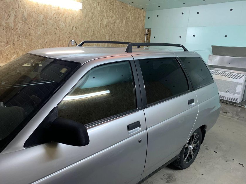 ВАЗ 2111 С чёрной крышей