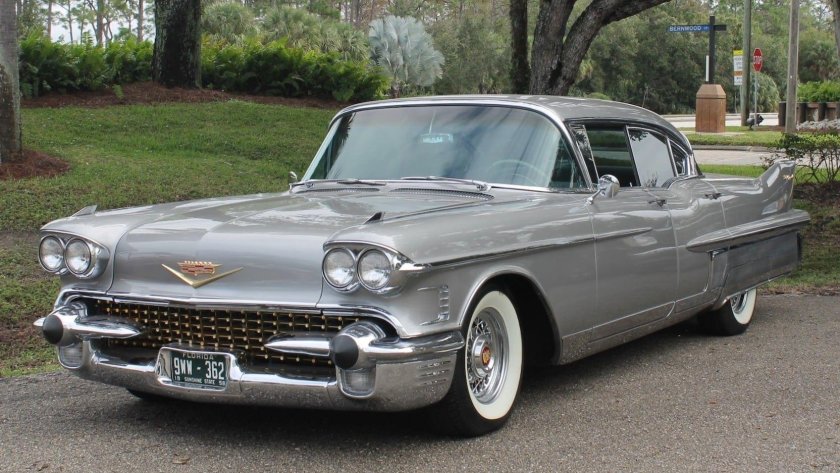 Cadillac Fleetwood 1957
