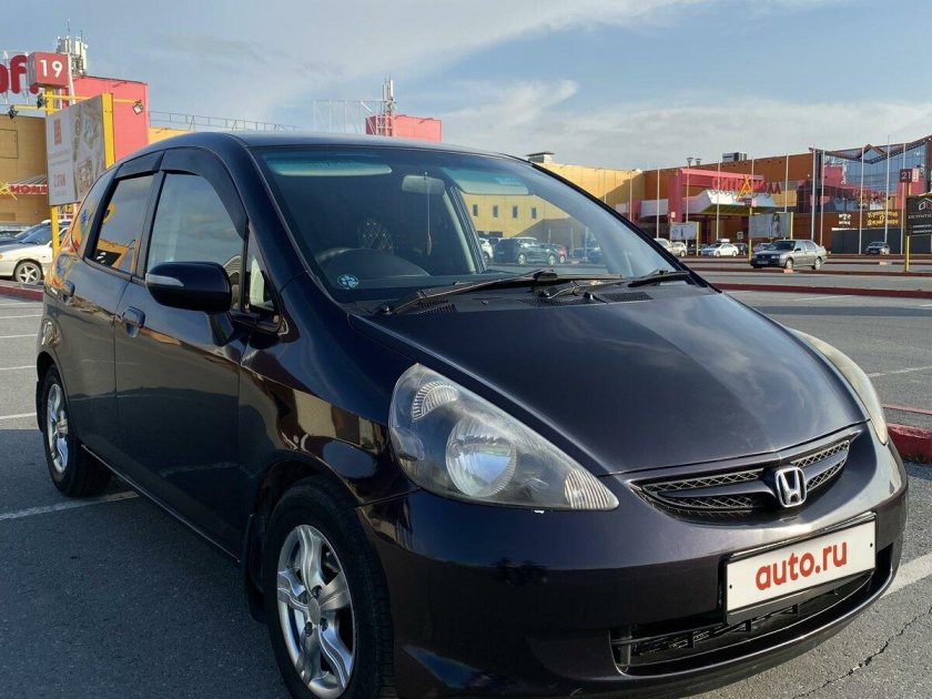 Хонда фит 2006 года