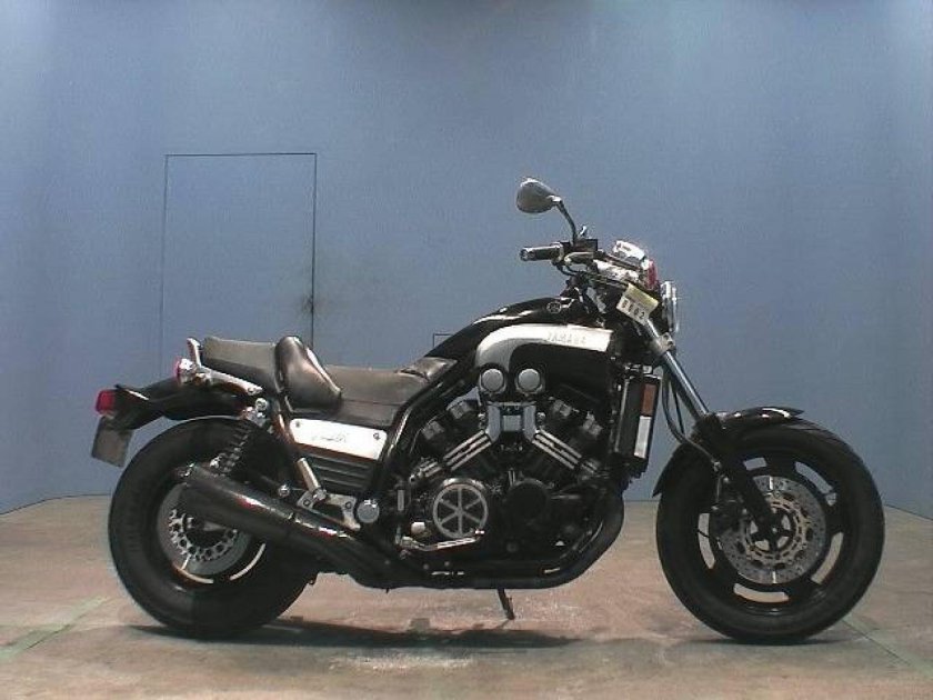 Yamaha vmx1200 v-Max