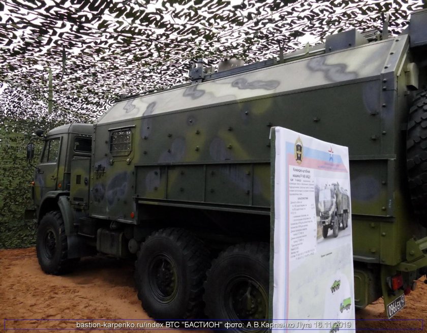 Командно штабная машина р-149акш