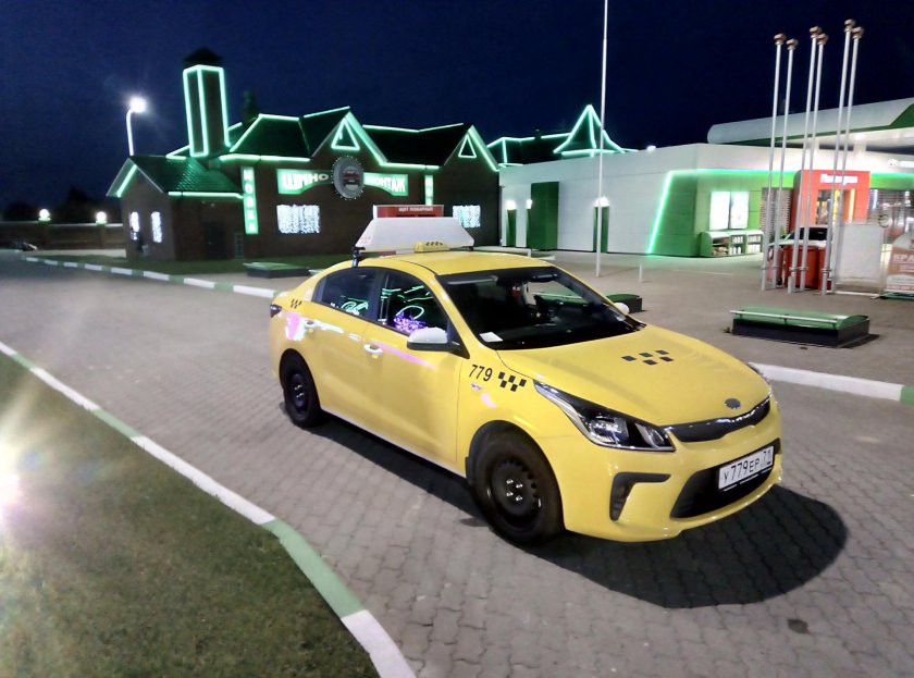 Kia Rio 2022 такси