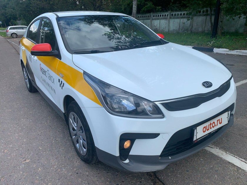 Киа Рио 2017 такси