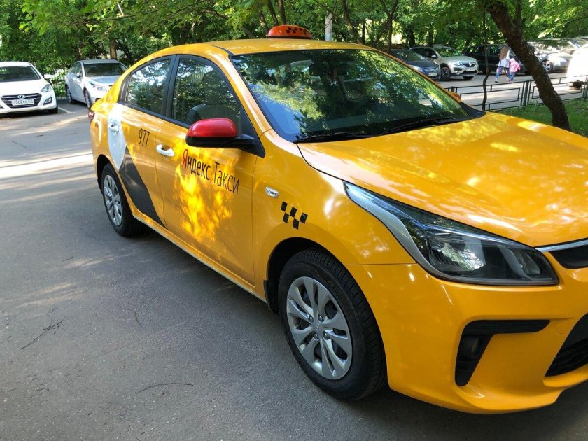 Киа Рио 2017 такси