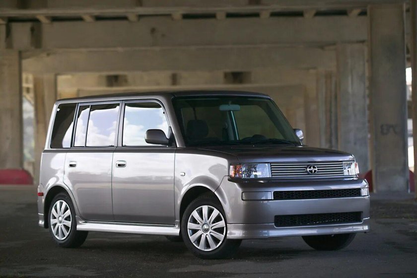 Toyota Scion XB 2003