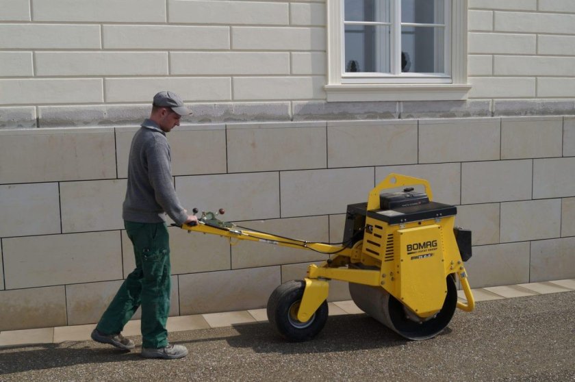 Одновальцовый виброкаток