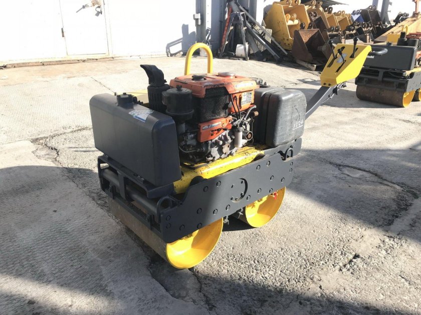 Виброкаток двухвальцовый VR-600