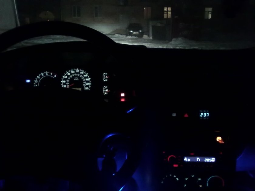 Киа спектра 2008 салон ночью