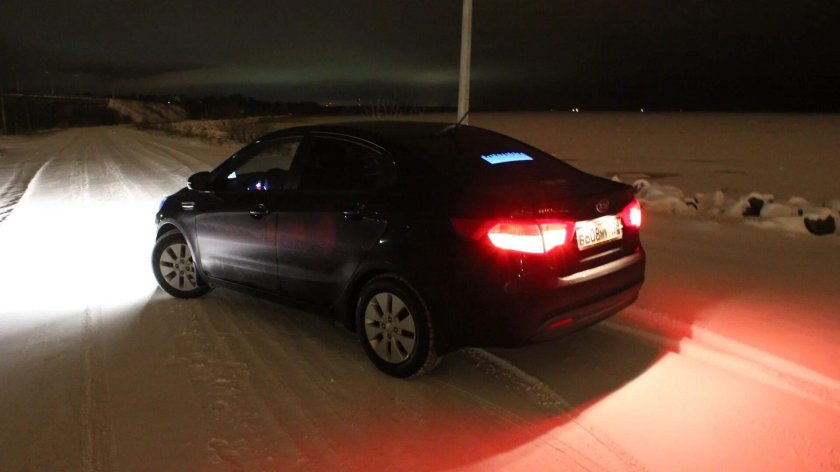 Киа Рио 3 черный ночь