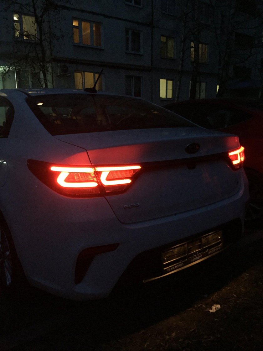 Киа Рио 4 задние фонари диодные