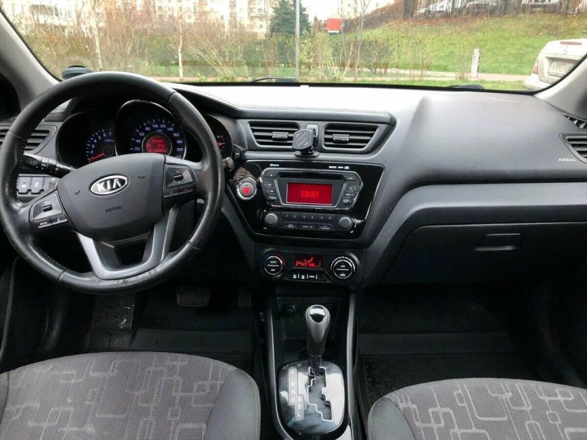 Киа Рио Люкс 2021