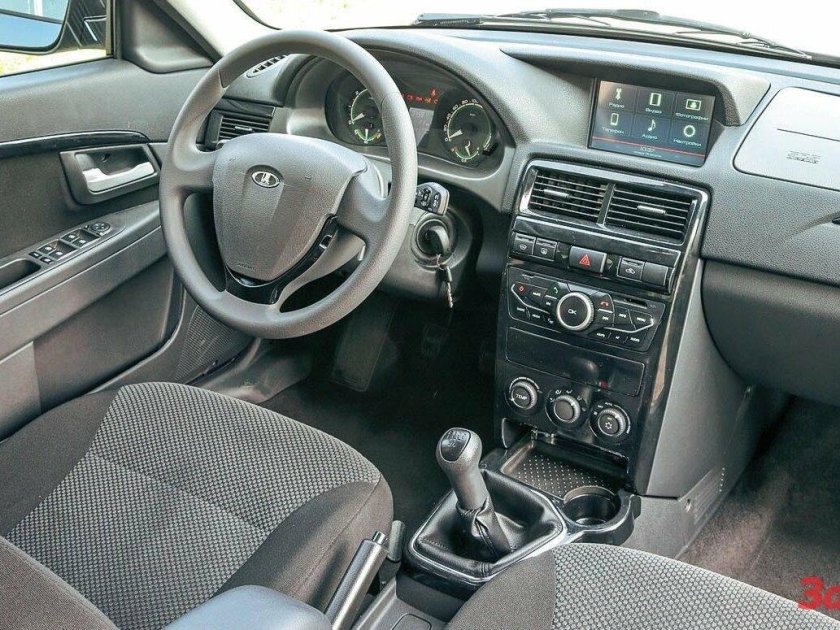 Lada Priora 2 Люкс салон