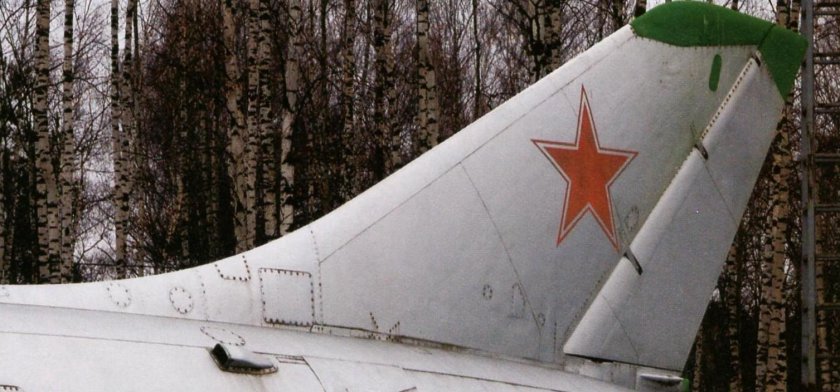 Су-27 хвостовое оперение