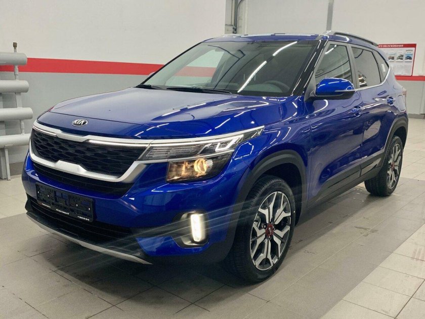 Киа Селтос синий