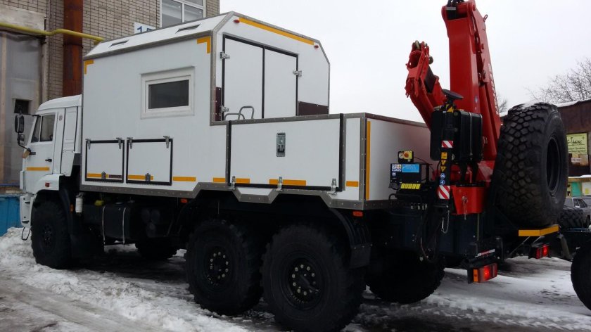 КАМАЗ 43118 С манипулятором кунг