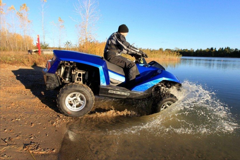 Амфибия "Quadski"