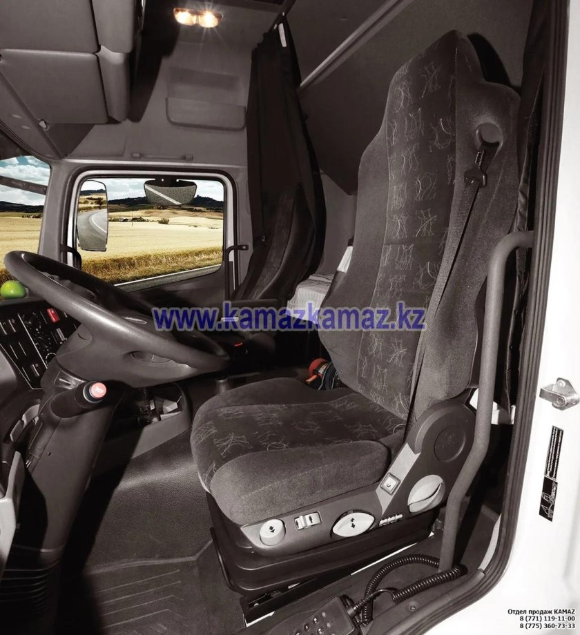 Тягач КАМАЗ 5490 кабина