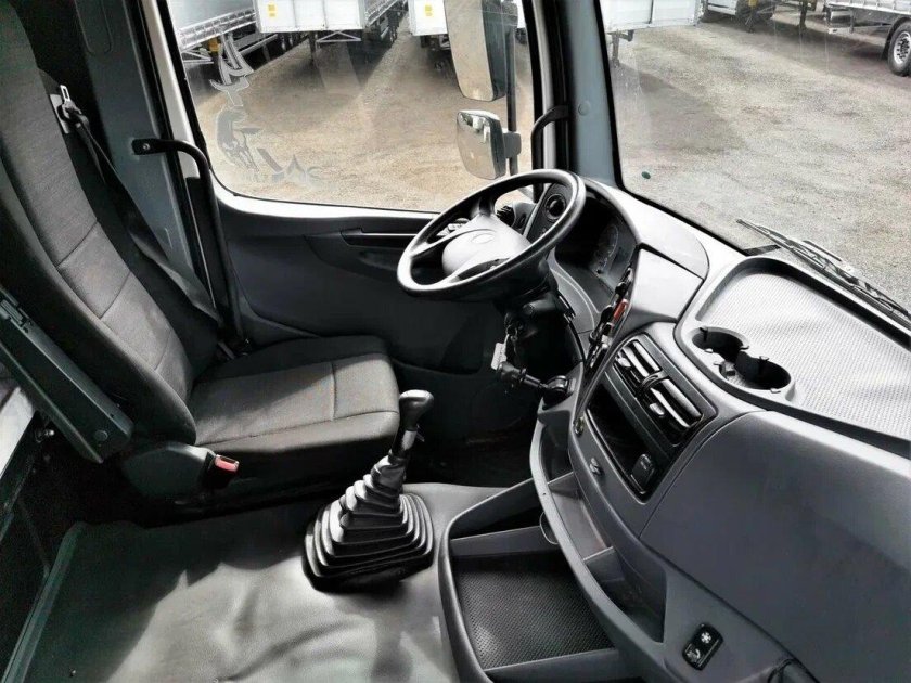 КАМАЗ-5490 кабина