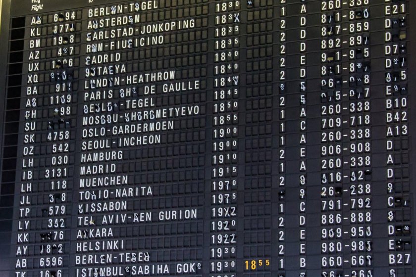 Табло аэропорта