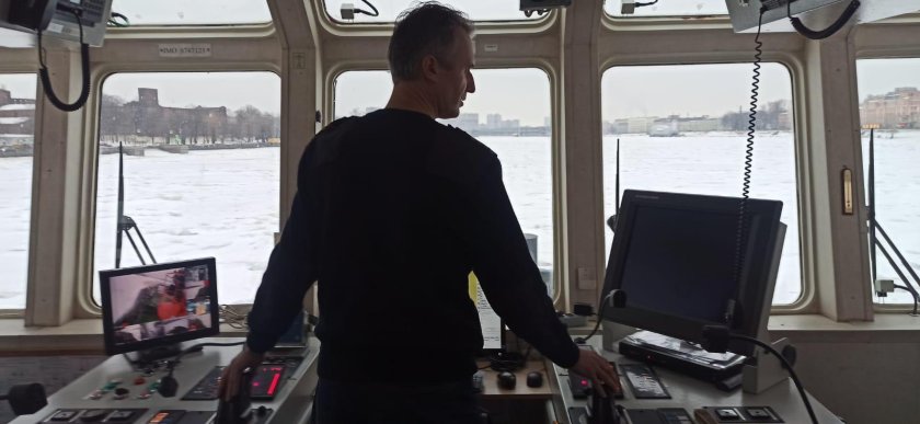 Капитан ледокола Невская застава