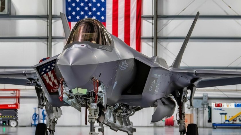F 35 Lightning 2