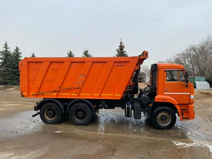 КАМАЗ 6520 6х4