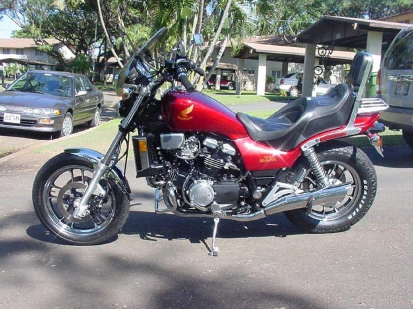 Honda Magna 1100