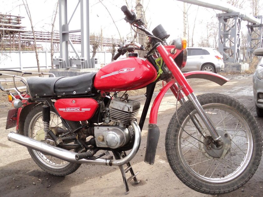 Минск 3.112 красный