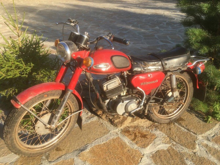 Минск 3.112 красный