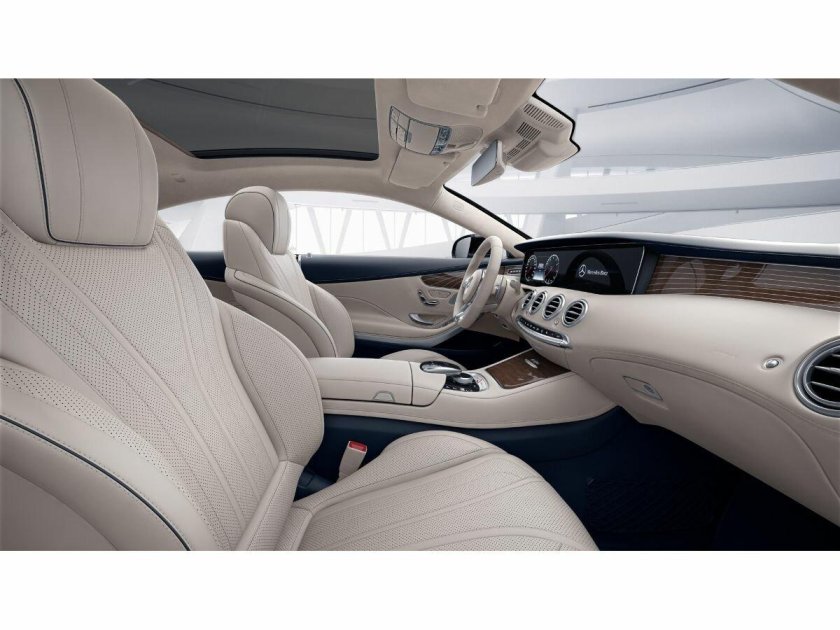 Мерседес Бенц s560