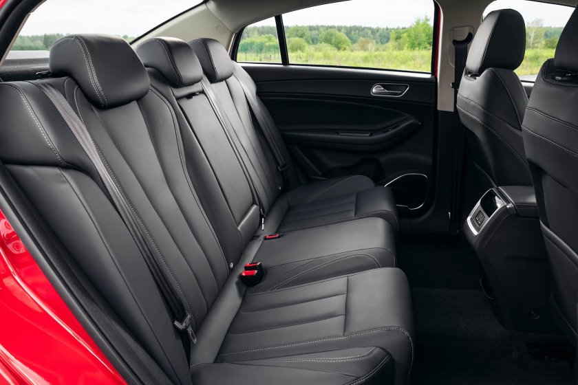 Omoda с5 интерьер