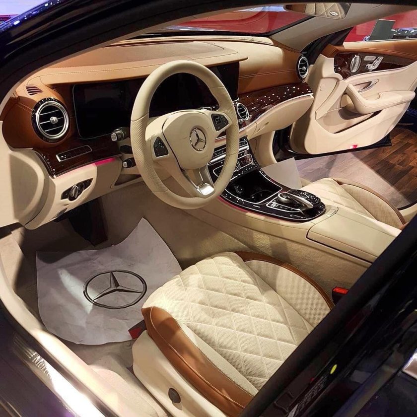 Салон элитных авто