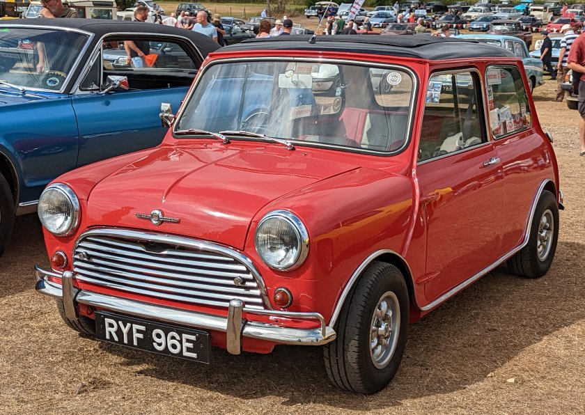 Моррис мини Купер