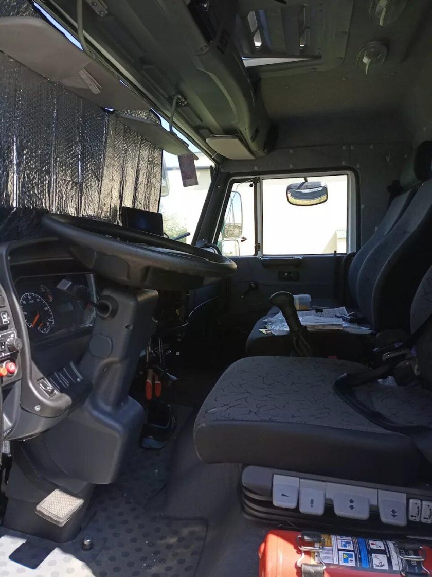 КАМАЗ 4308 салон кабины