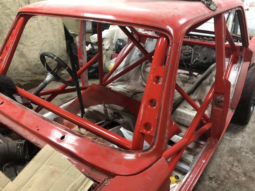 Кузовные запчасти 21013