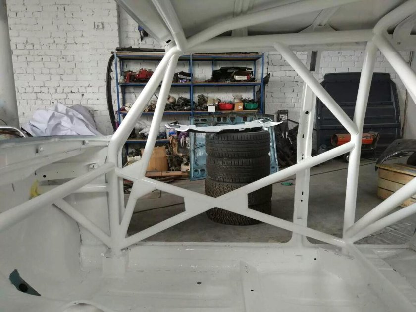 Каркас безопасности ВАЗ 2105 болтовой