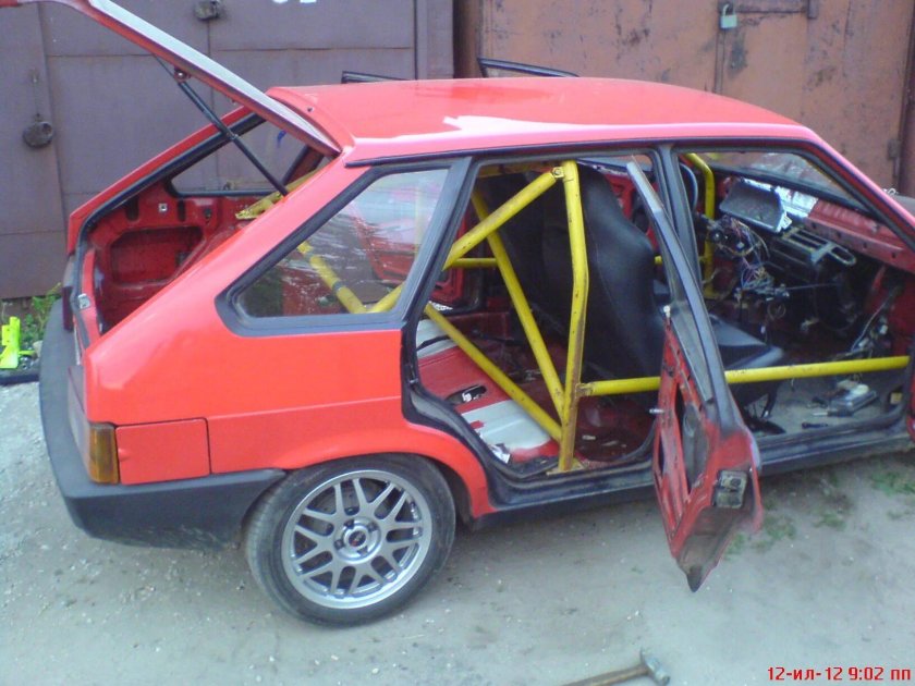 Каркас безопасности ВАЗ 2113