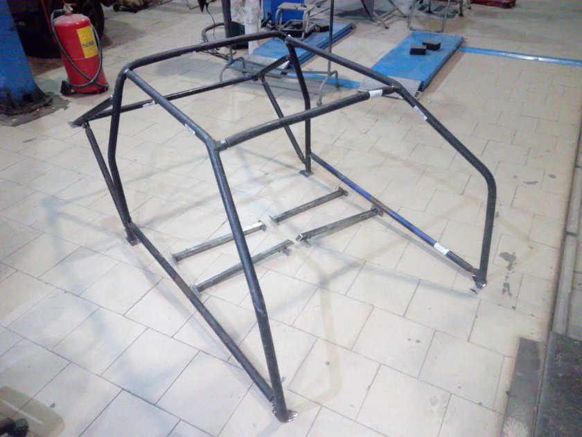 Болтовой каркас 2108