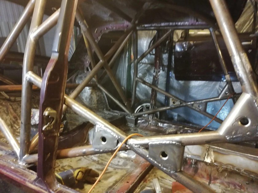 Каркас безопасности т-150