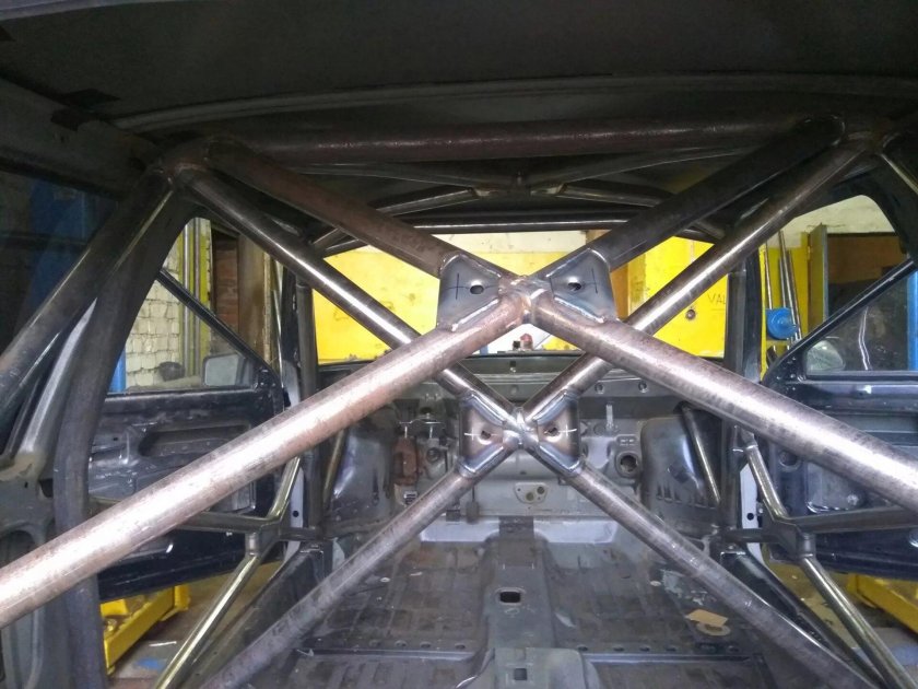 Каркас безопасности ВАЗ 2108
