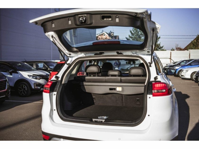 Geely Atlas Pro багажник