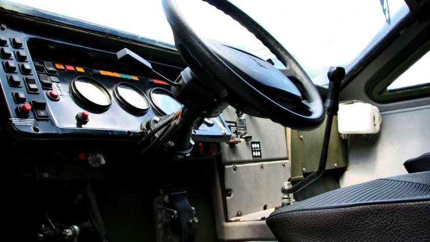 КАМАЗ 4350 салон