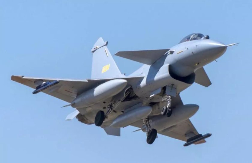 J10 самолет китайский