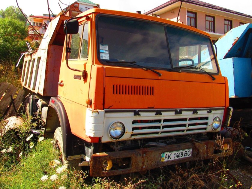 КАМАЗ 54111
